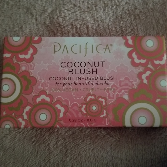 Blush Bundle! - Picture 8 of 8